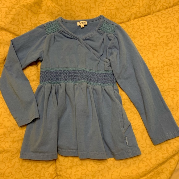 Le Top Other - 🛍 Charming top for girls size 6 by Le Top